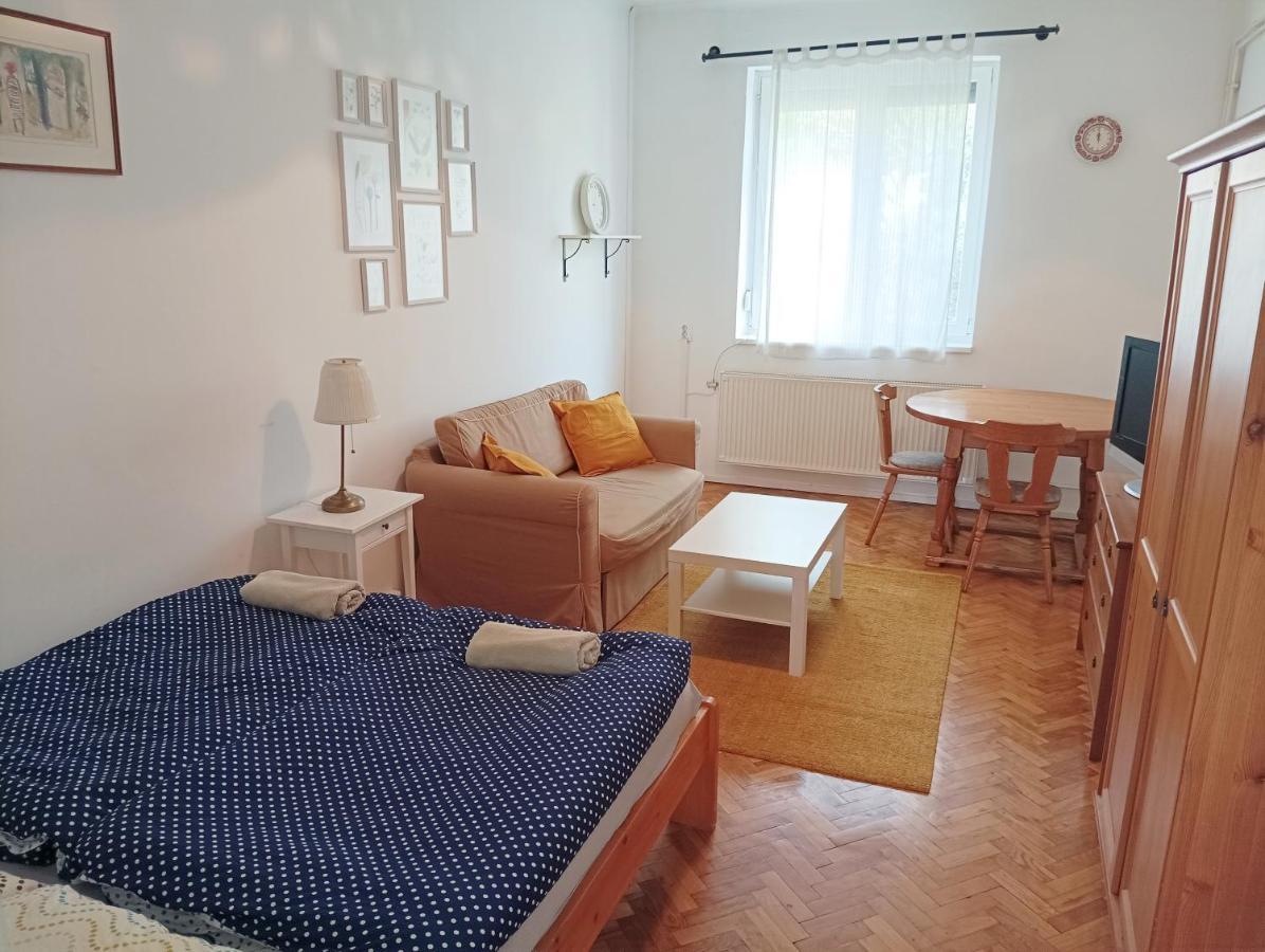 Sarahome2 Segedin Dış mekan fotoğraf
